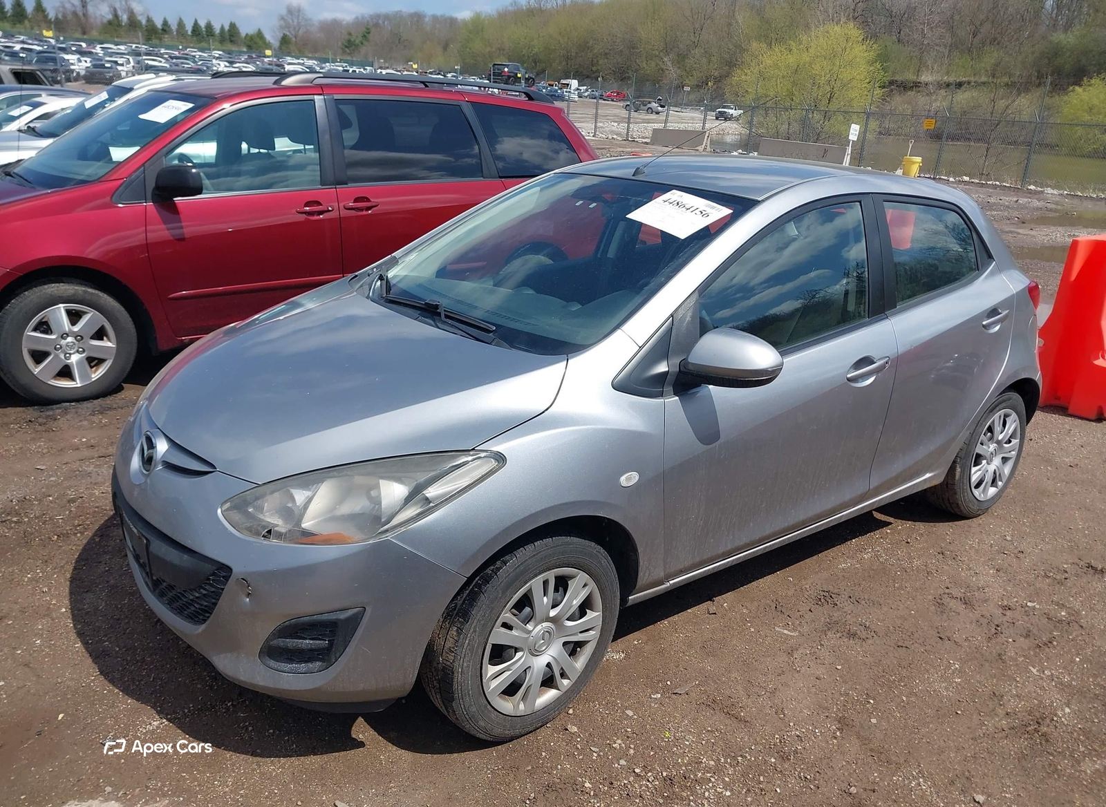 Mazda 2 2011