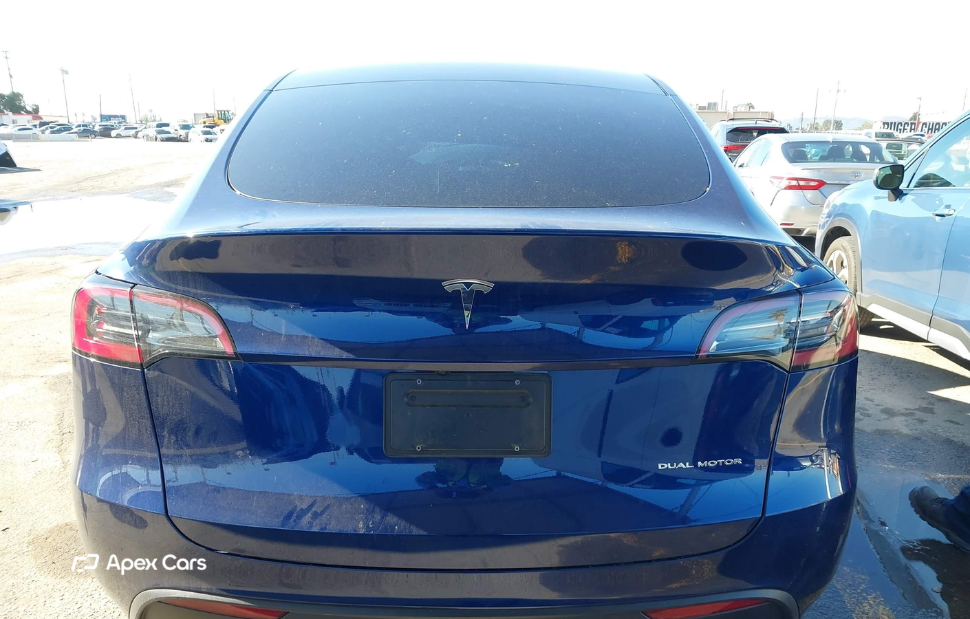 Tesla Model Y 2023