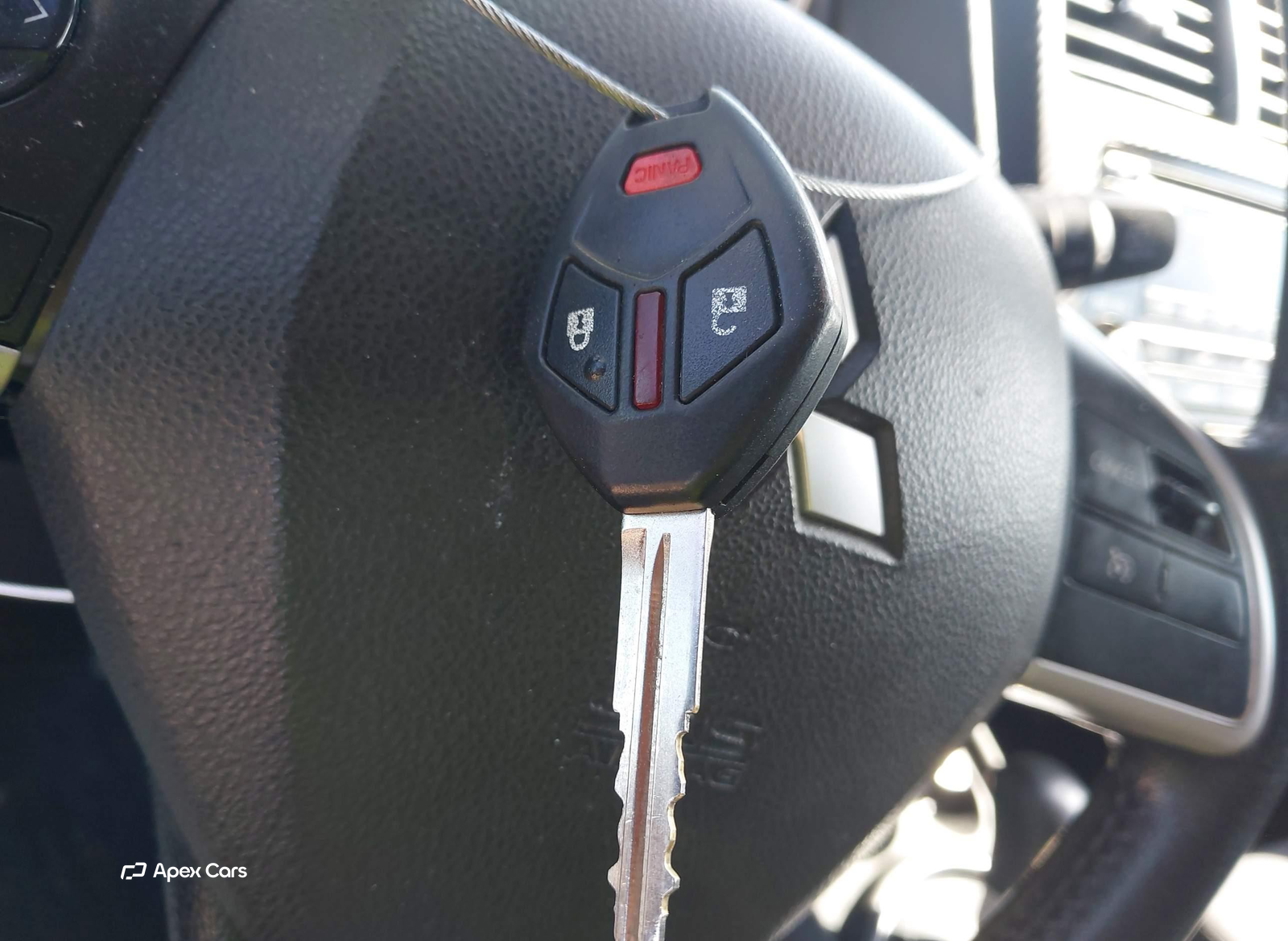 Mitsubishi Outlander 2015