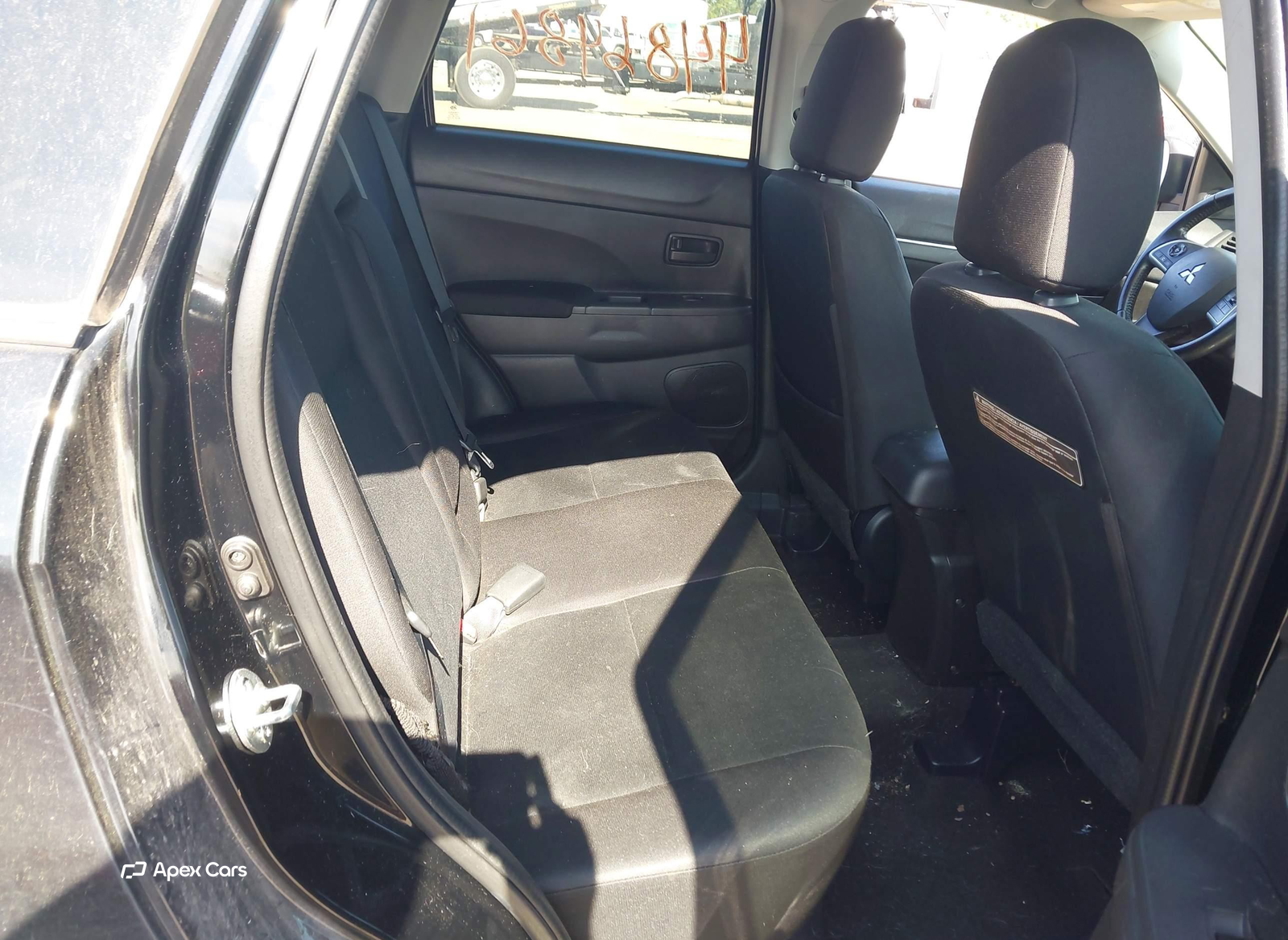 Mitsubishi Outlander 2015