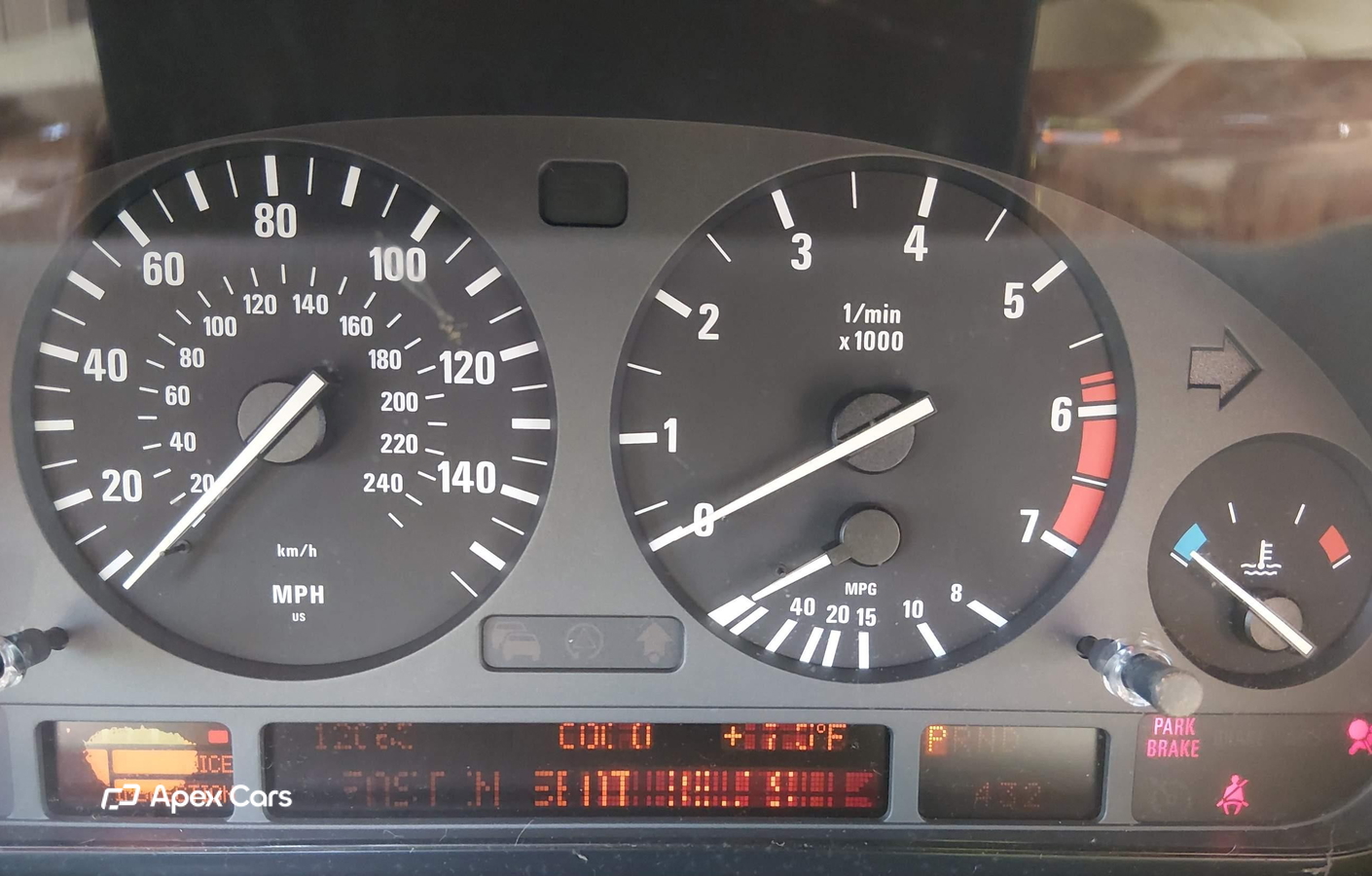 BMW Series 7 2001