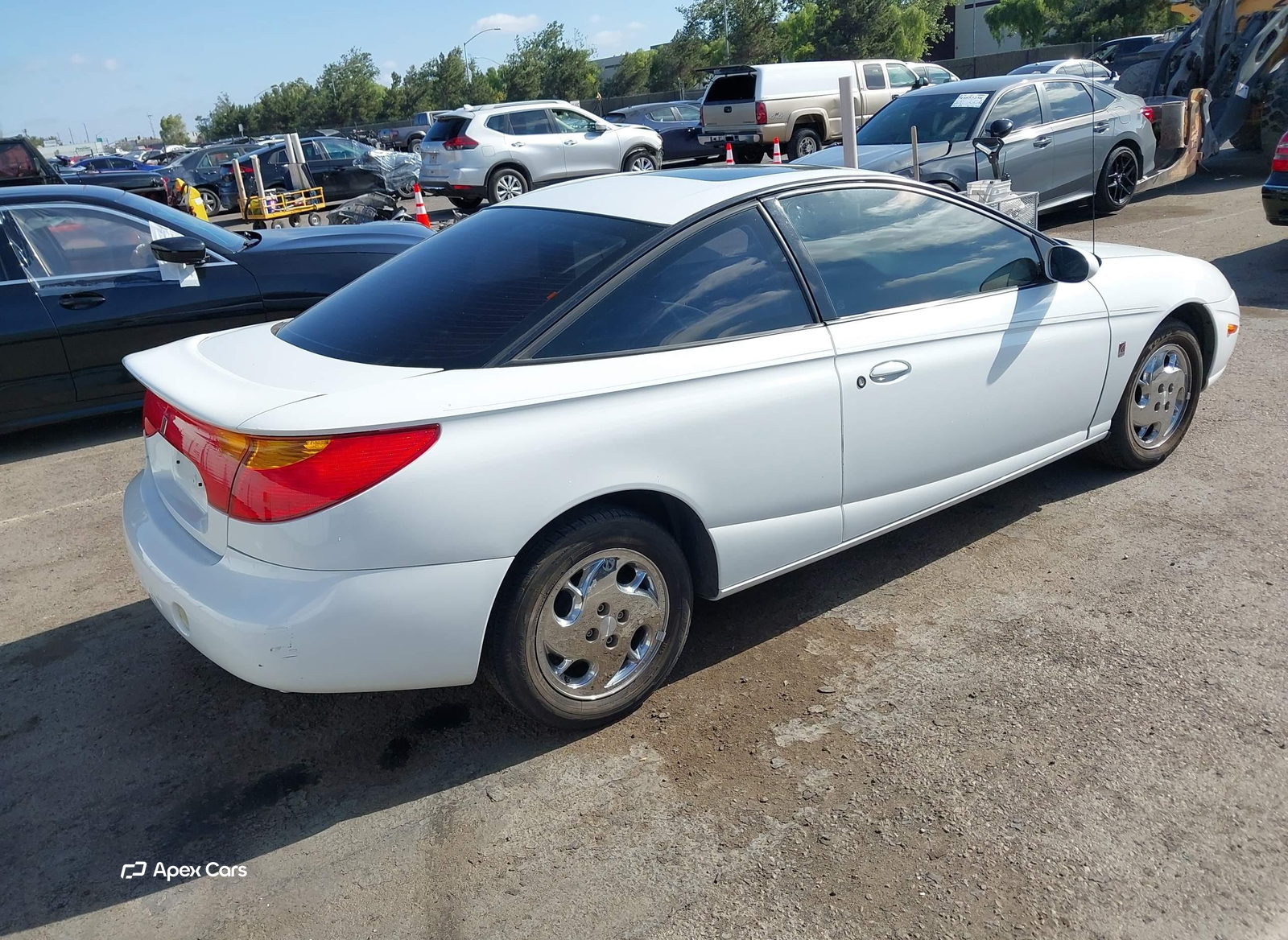 Saturn SL 2002