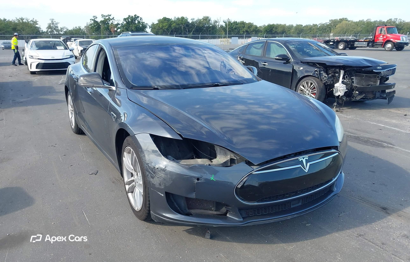 Tesla Model S 2014