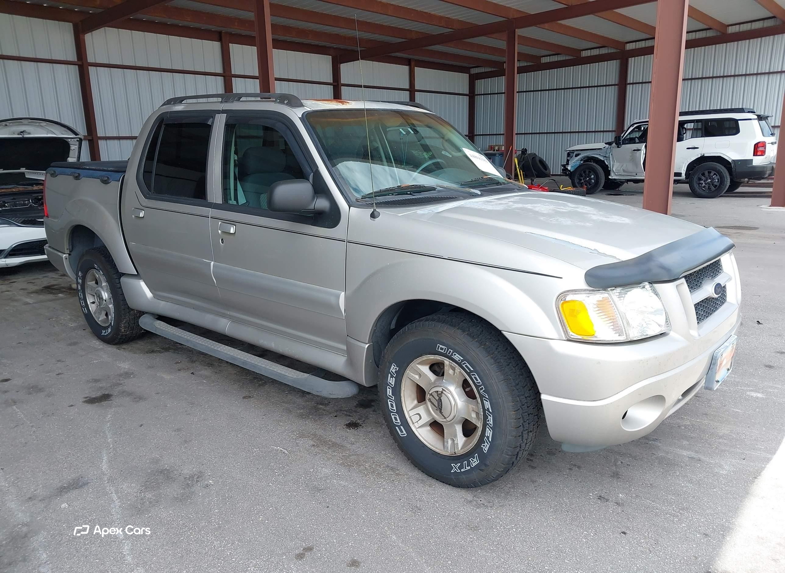 Ford Explorer Sport Trac 2004