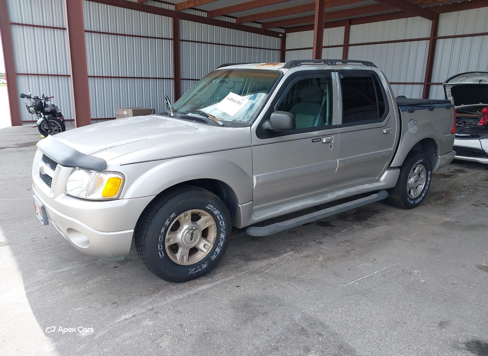 Ford Explorer Sport Trac 2004