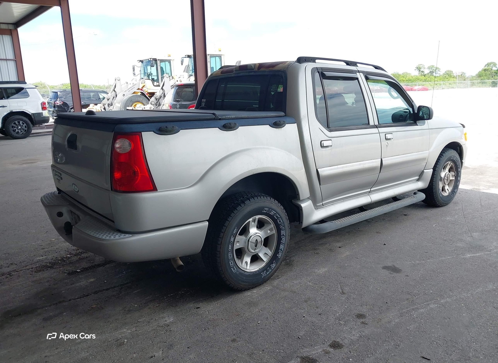 Ford Explorer Sport Trac 2004
