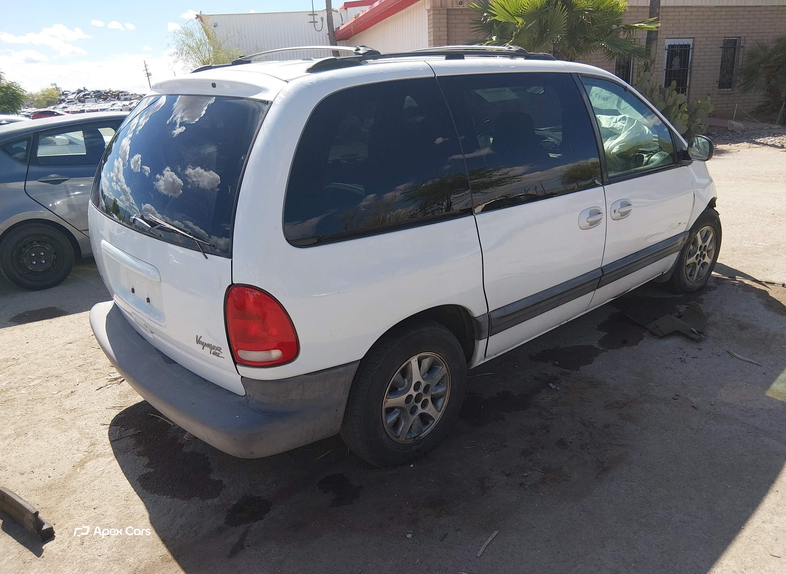 Plymouth Voyager 1999