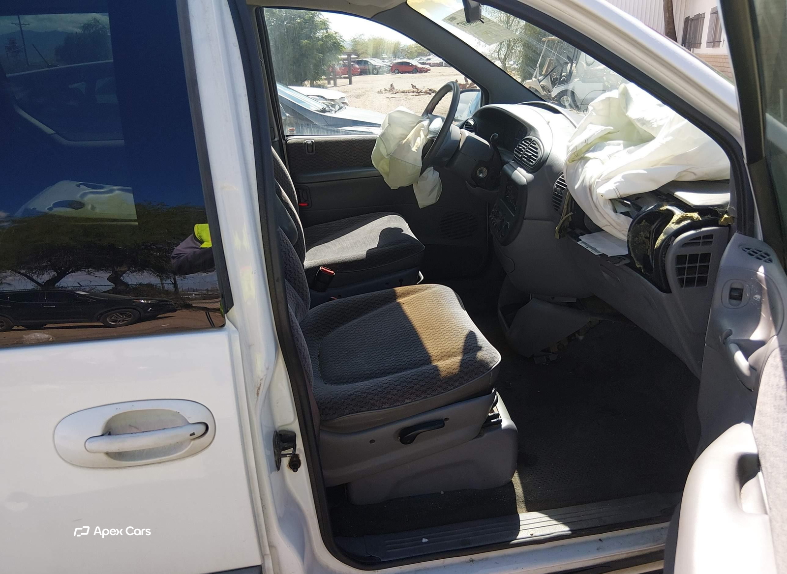 Plymouth Voyager 1999