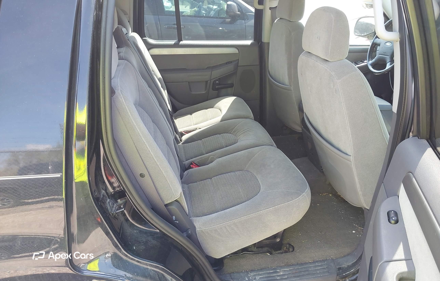 Ford Explorer 2004