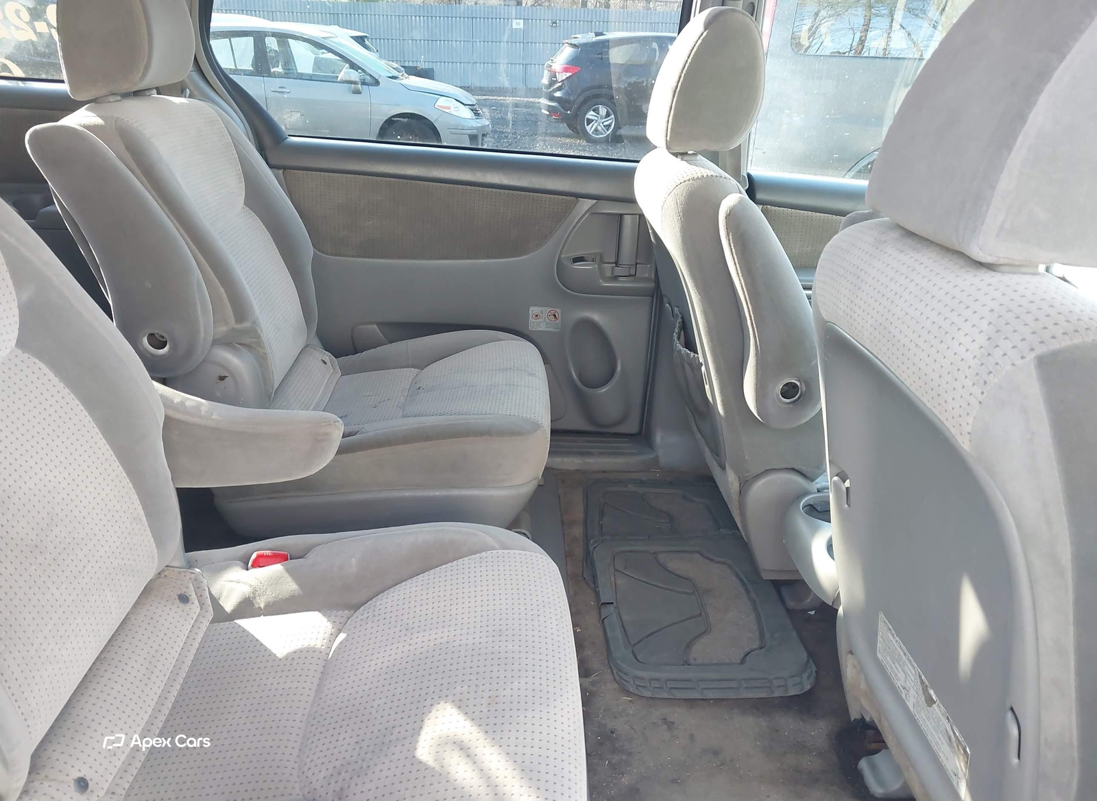 Toyota Sienna 2010