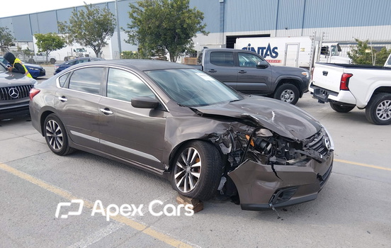 Nissan Altima 2016 - Image 1 of 16