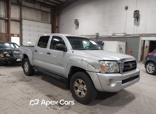 2005 Toyota Tacoma - Image 1 of 5