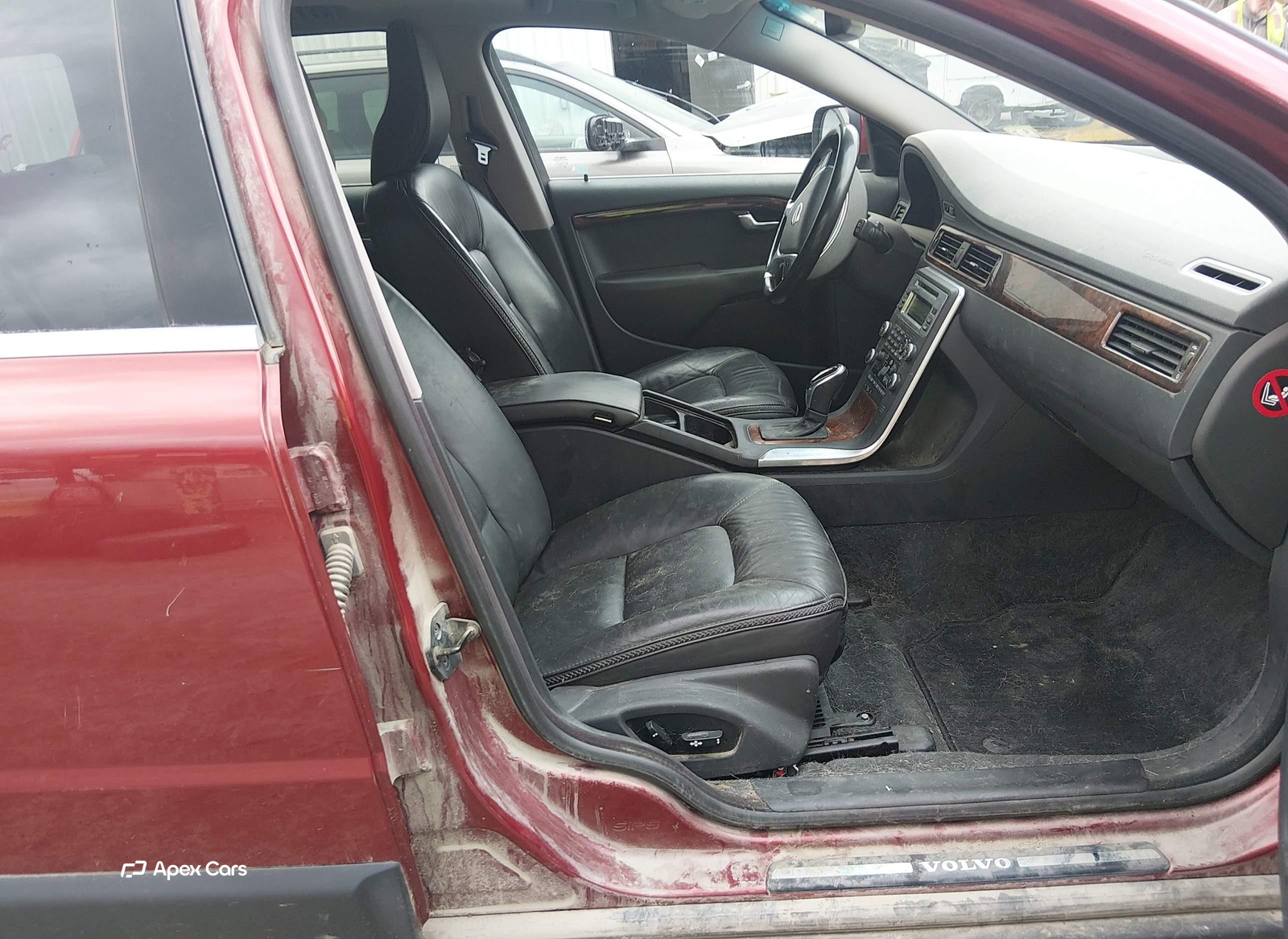 Volvo XC70 2011