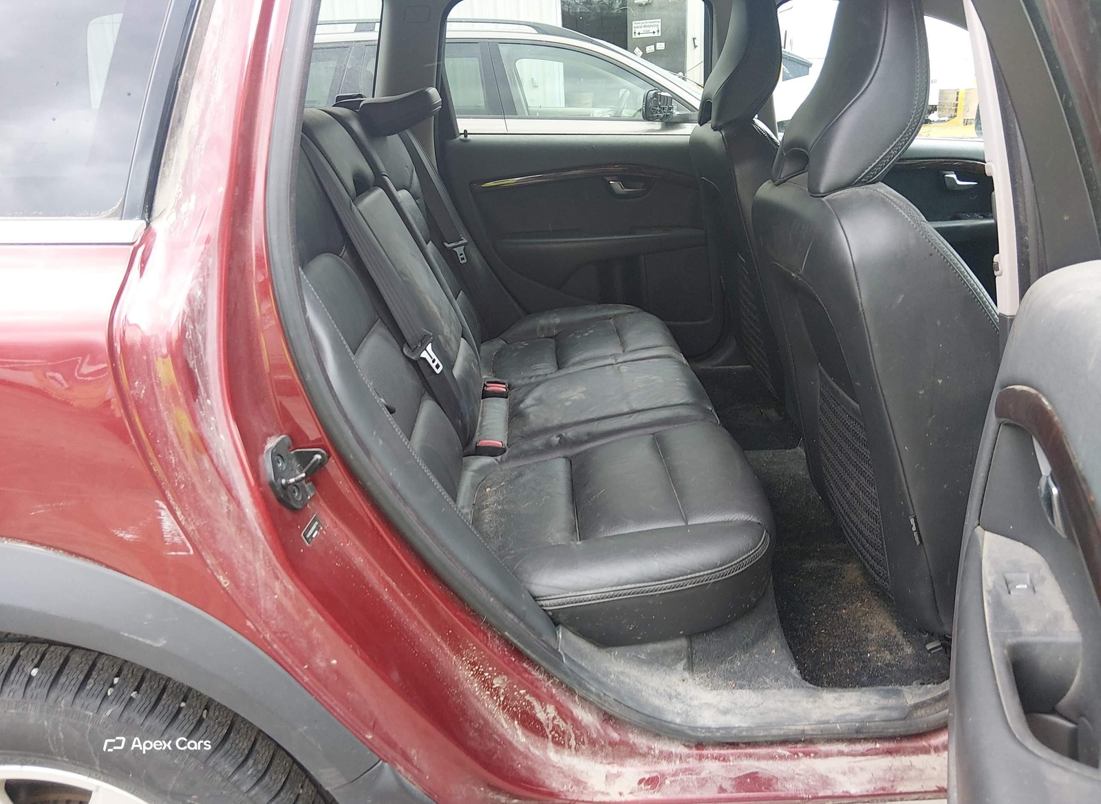 Volvo XC70 2011