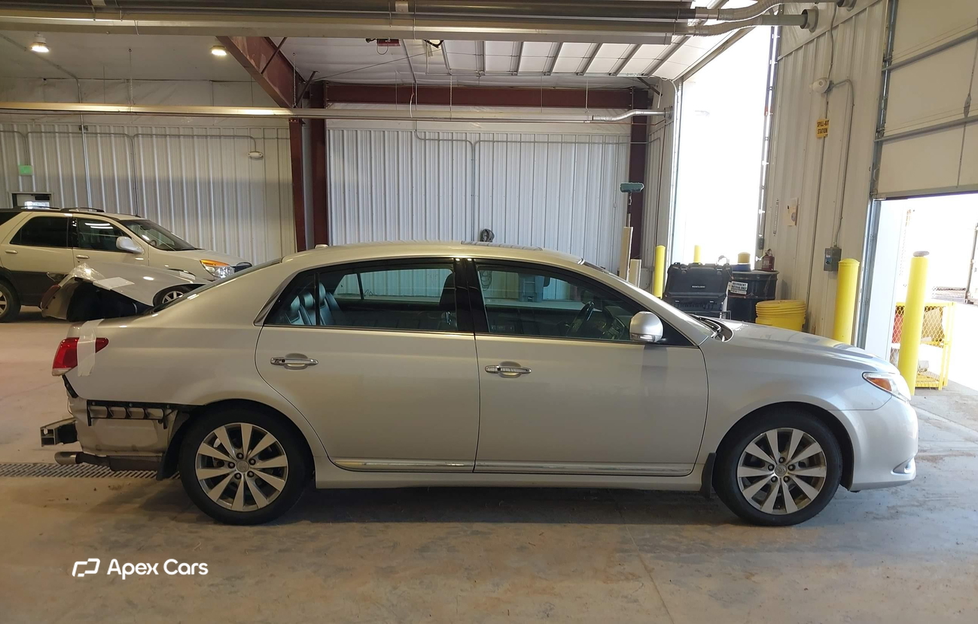 Toyota Avalon 2011
