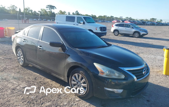 Nissan Altima 2015 - Image 1 of 14
