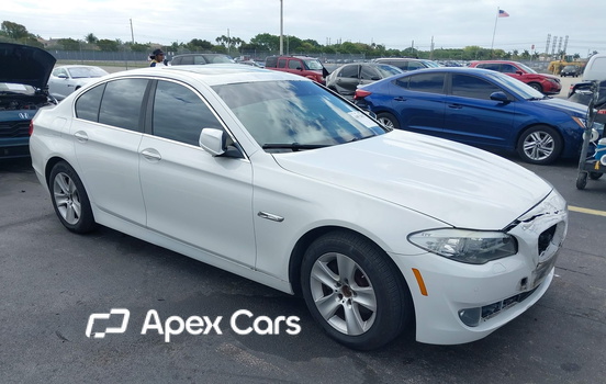 2013 BMW Series 5 - Zdjęcie 1 z 16