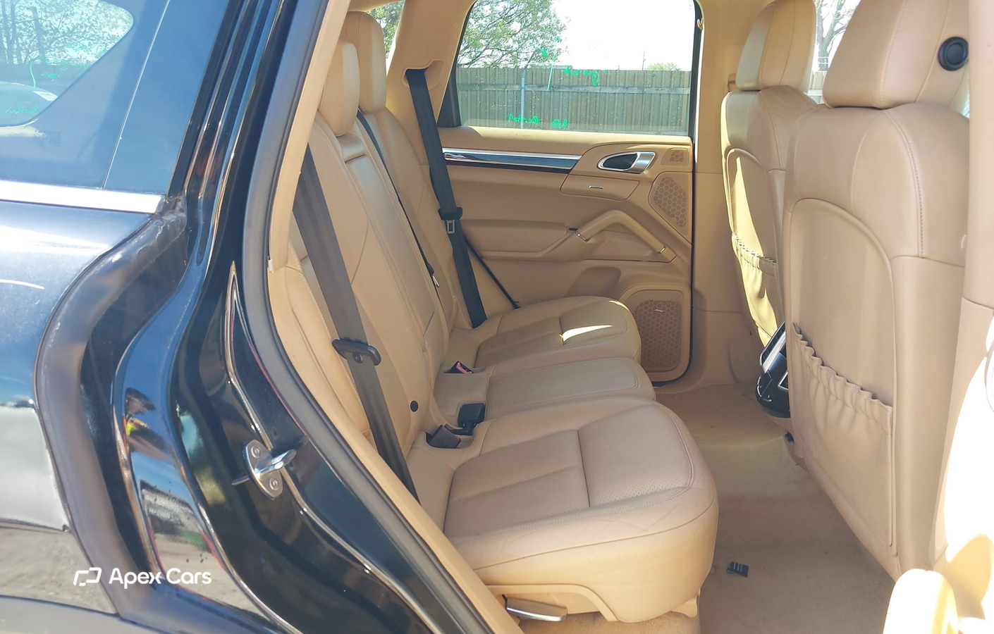 Porsche Cayenne 2011