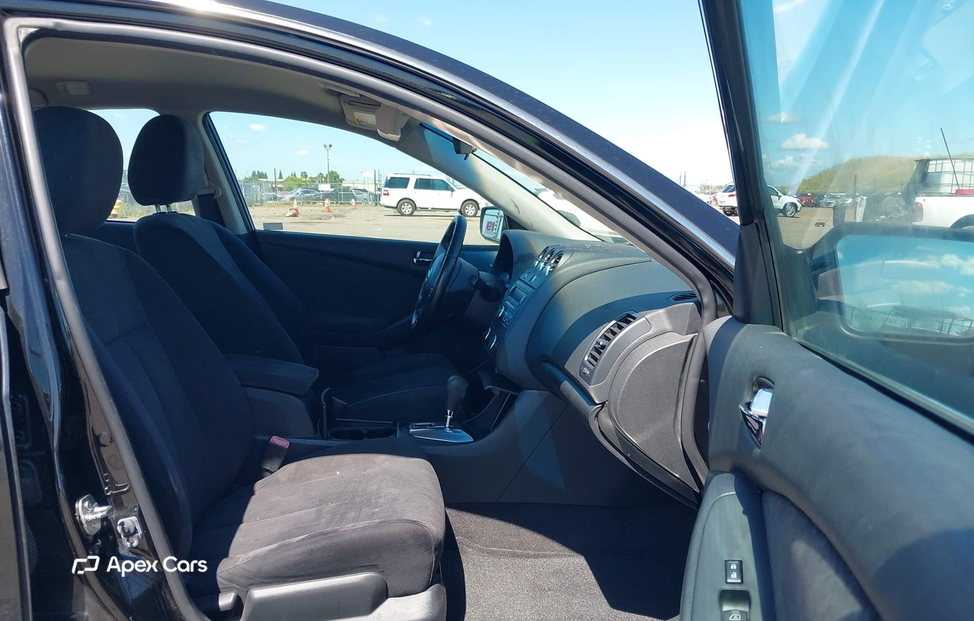 Nissan Altima 2012