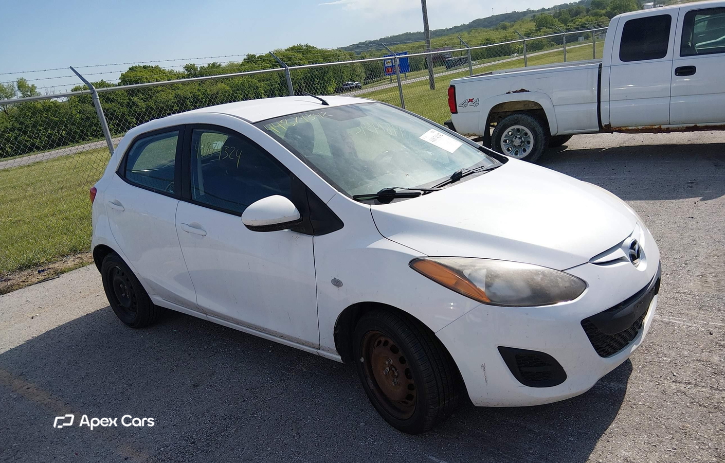 Mazda 2 2012
