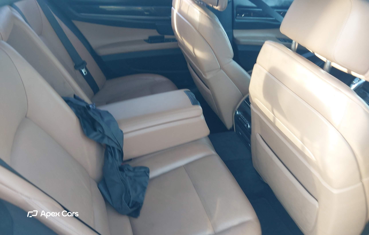BMW Series 7 2012