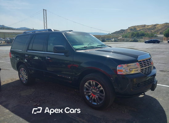2010 Lincoln Navigator - Image 1 of 5