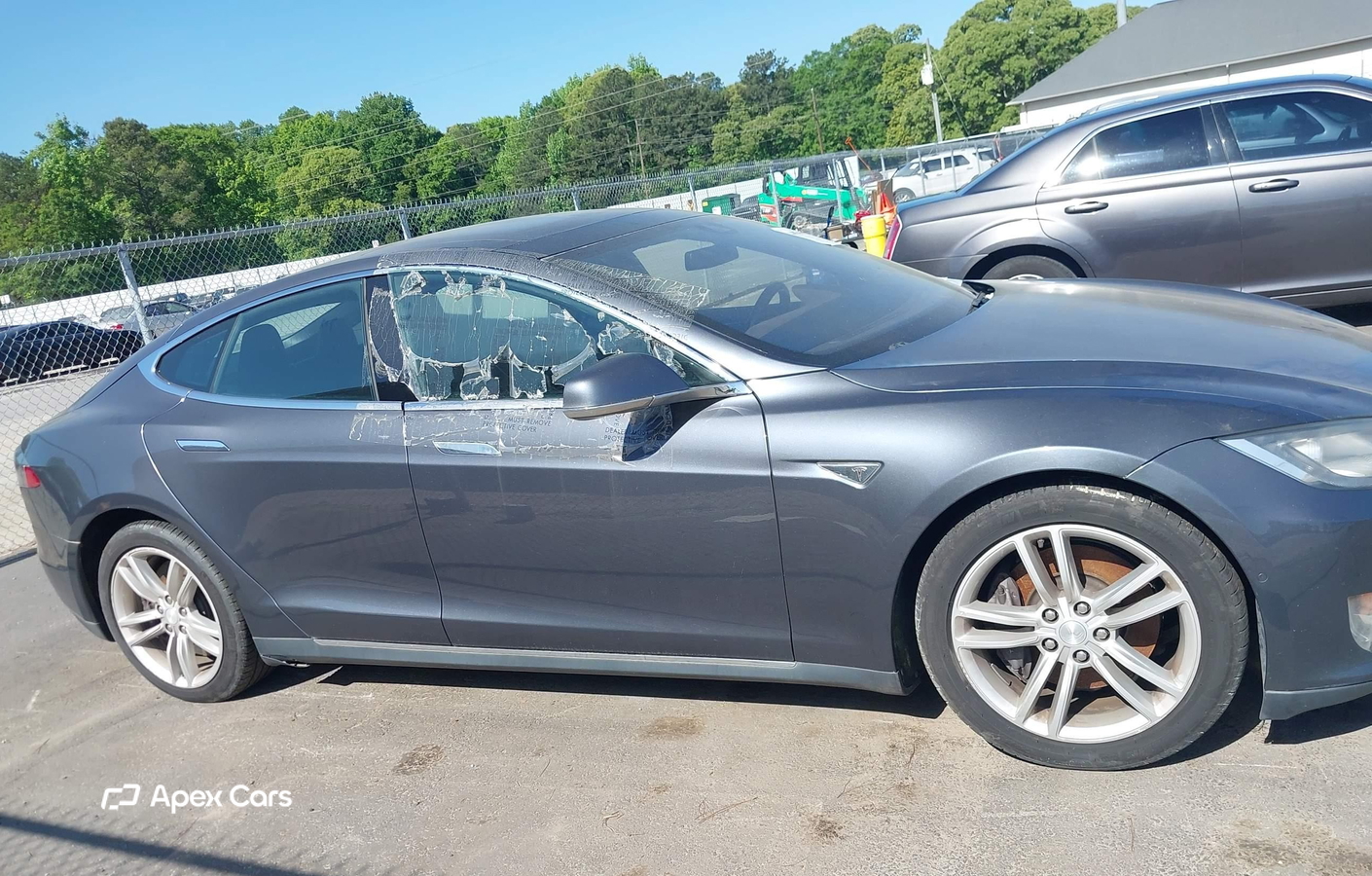 Tesla Model S 2015