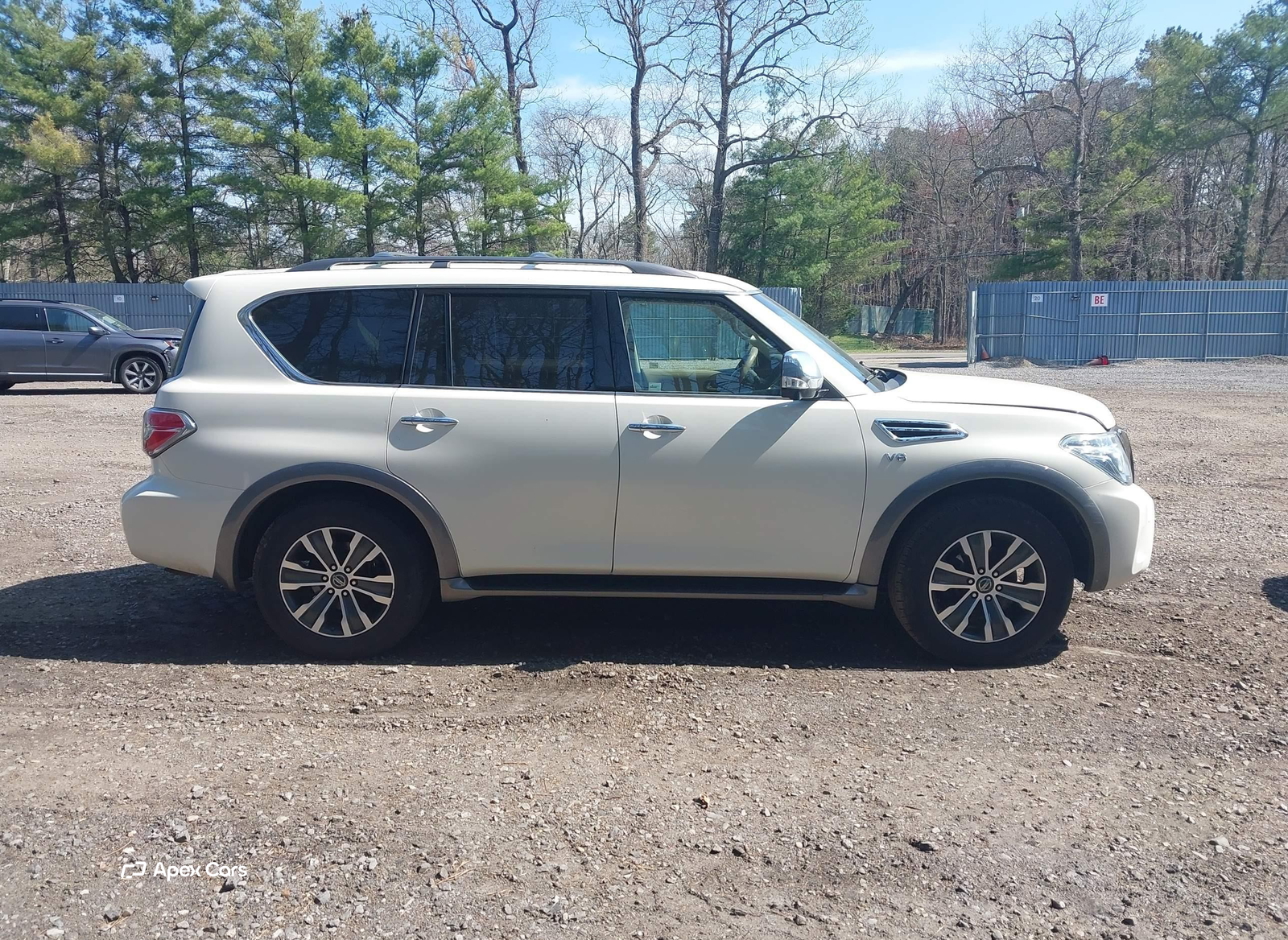 Nissan Armada 2017