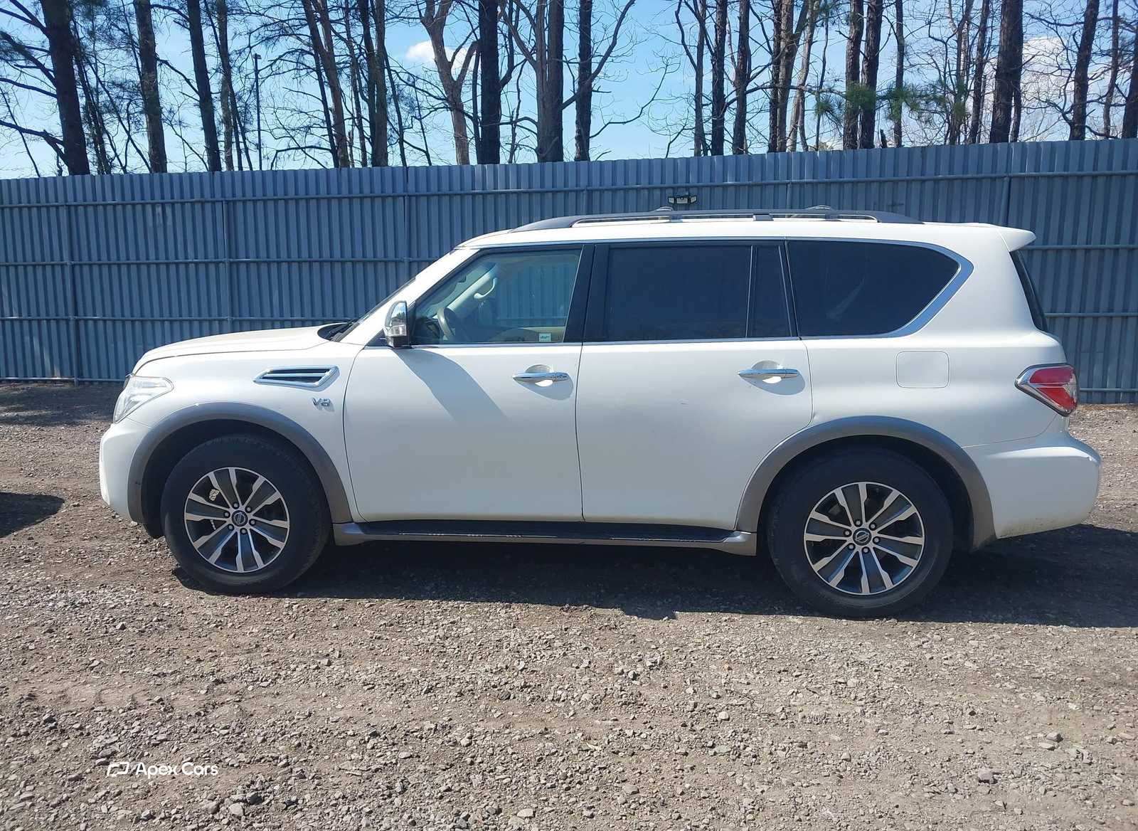 Nissan Armada 2017