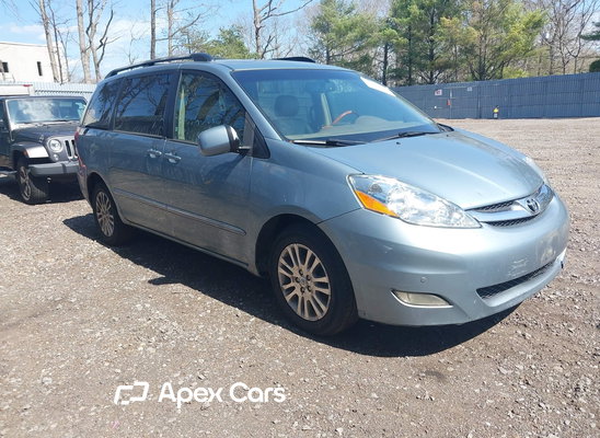 2008 Toyota Sienna - Image 1 of 5
