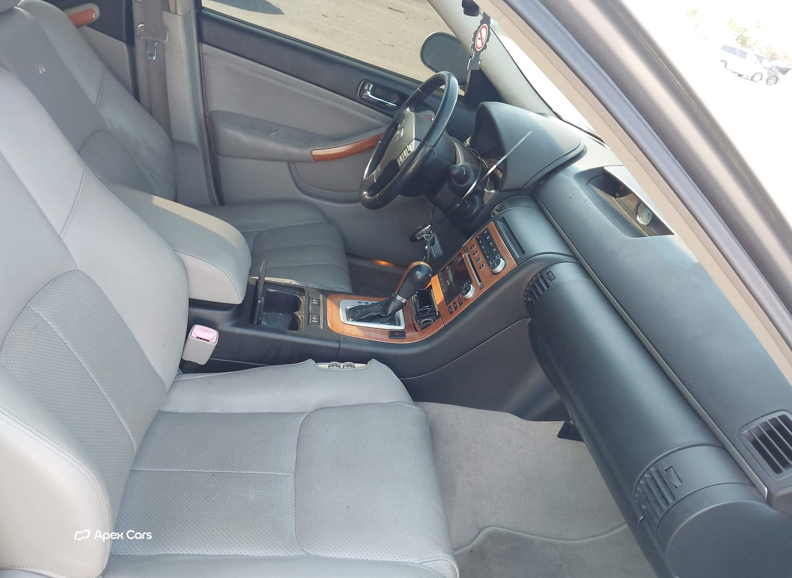 Infiniti G 2005