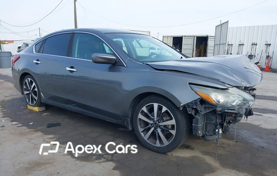 Nissan Altima 2018 - Zdjęcie 1 z 16