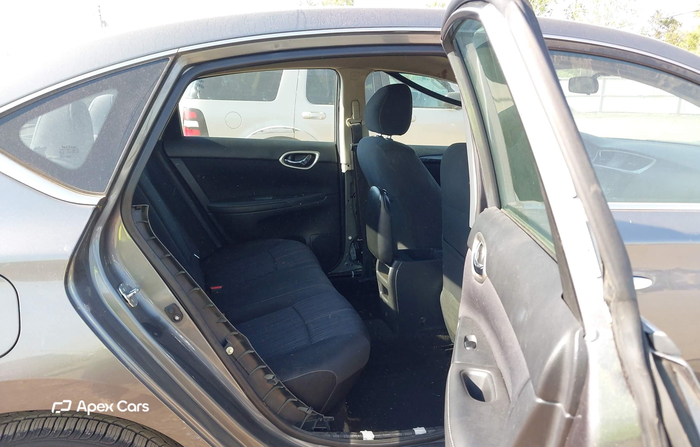 Nissan Sentra 2016
