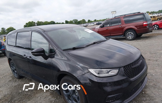 Chrysler Pacifica 2022 - Image 1 of 16