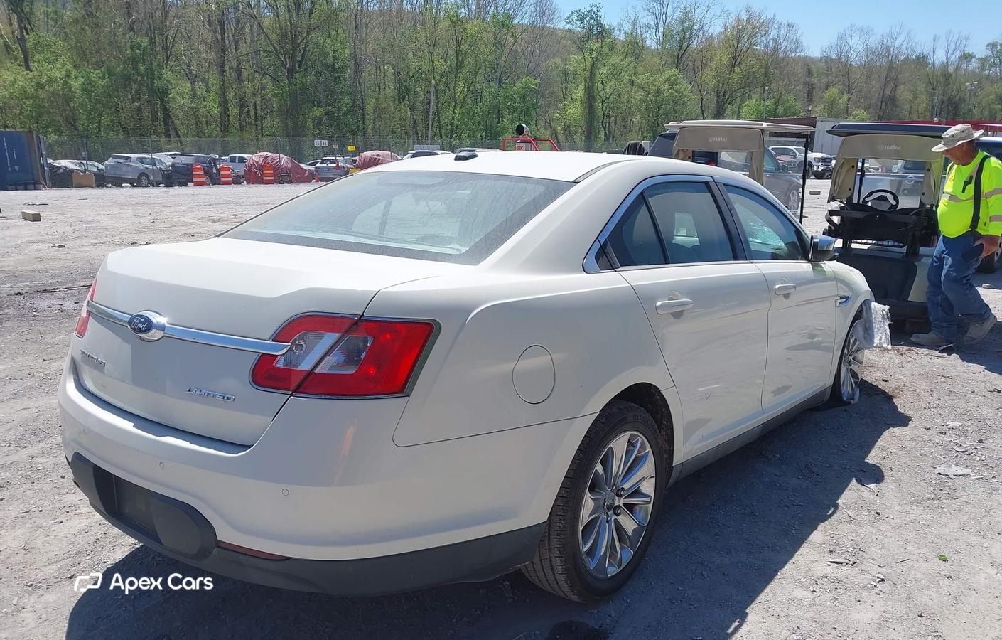 Ford Taurus 2010