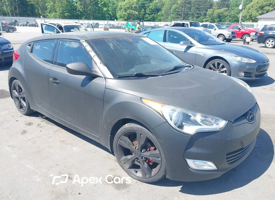 2016 Hyundai Veloster - Image 1 of 5