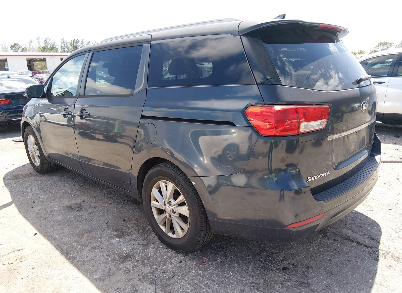 Kia Sedona 2015