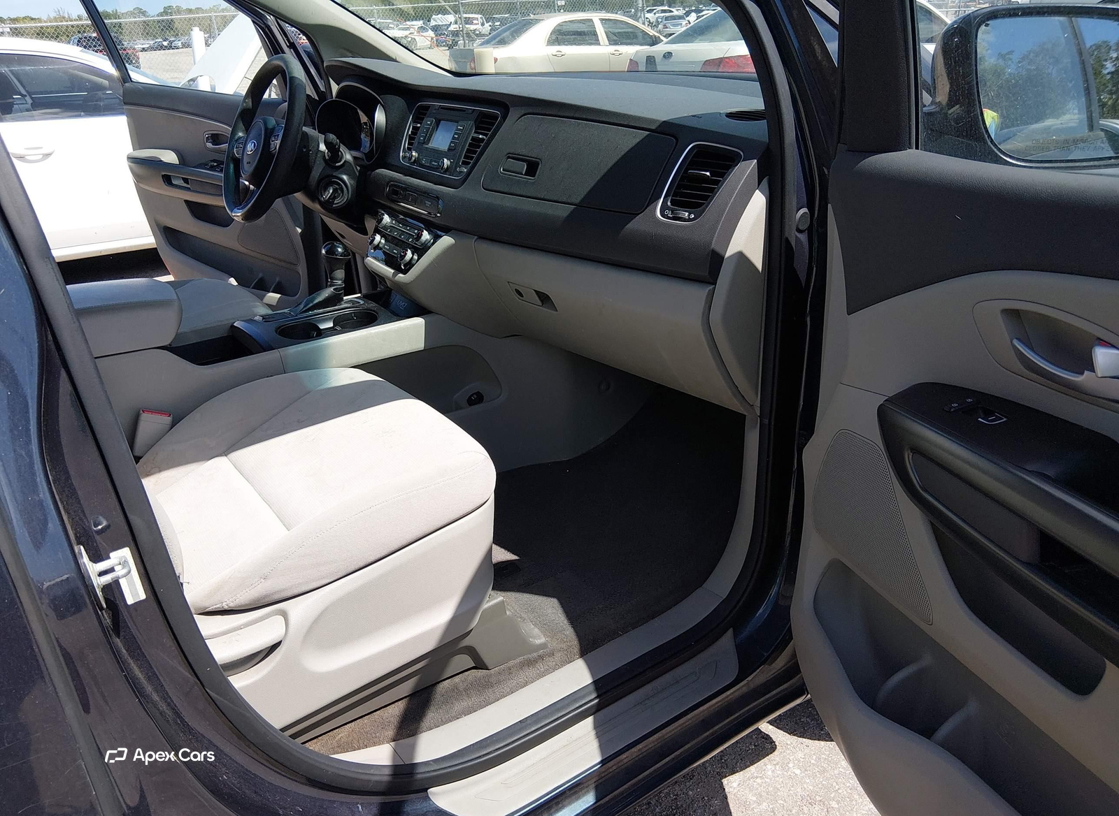 Kia Sedona 2015