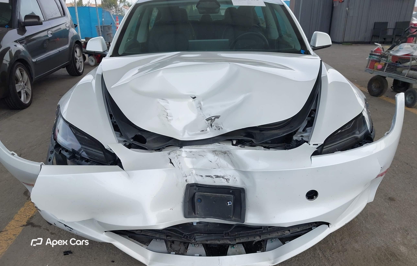 Tesla Model 3 2024