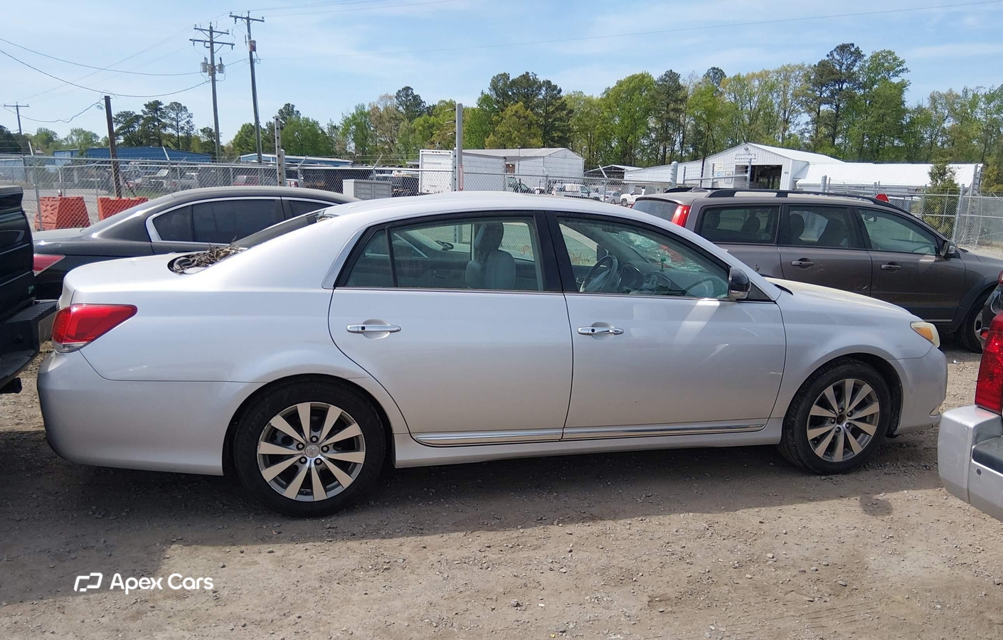 Toyota Avalon 2011