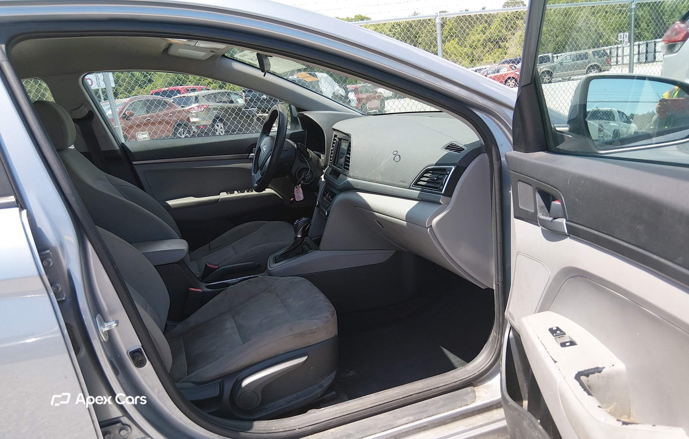 Hyundai Elantra 2017
