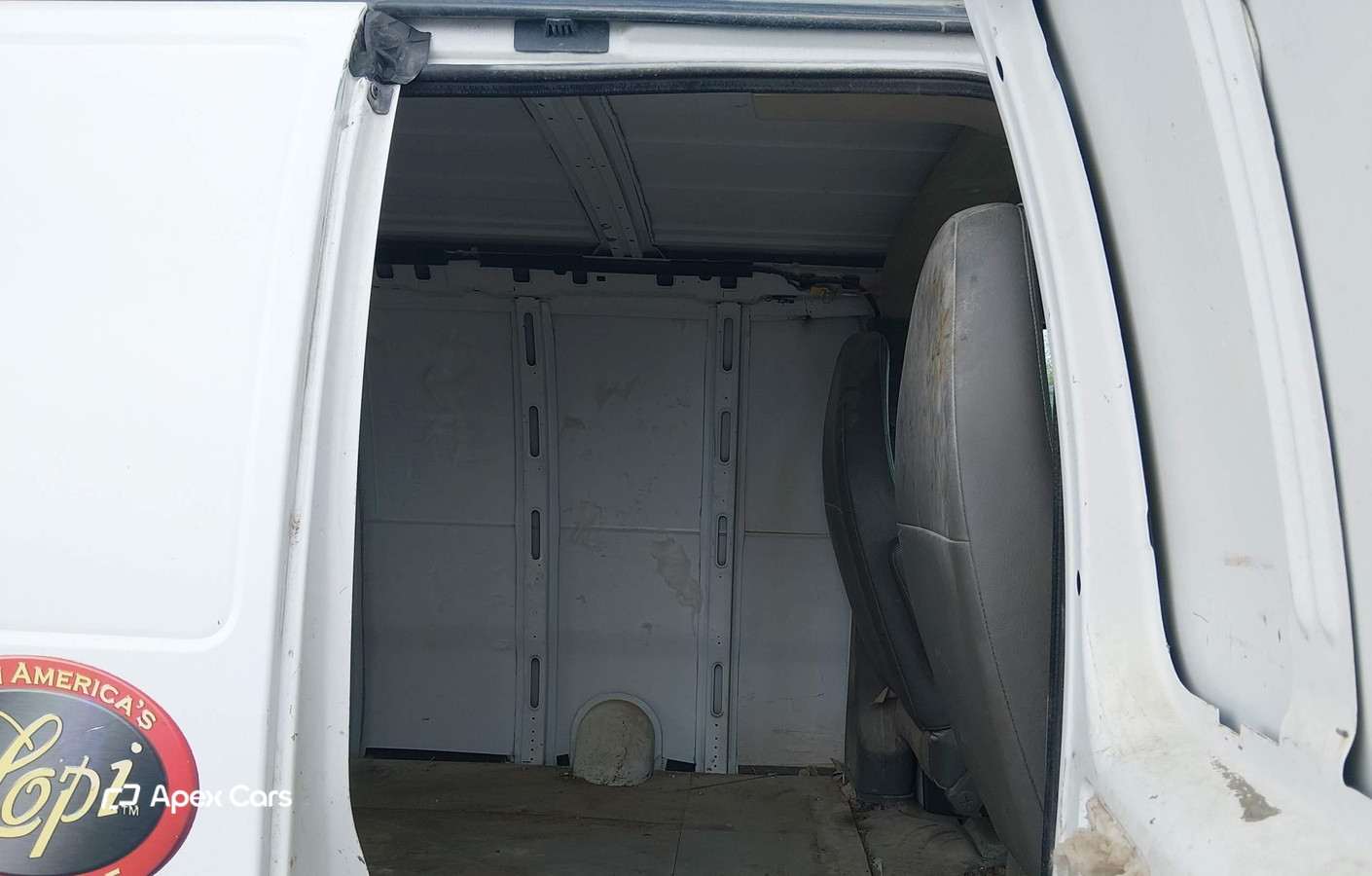 Chevrolet Express 2013