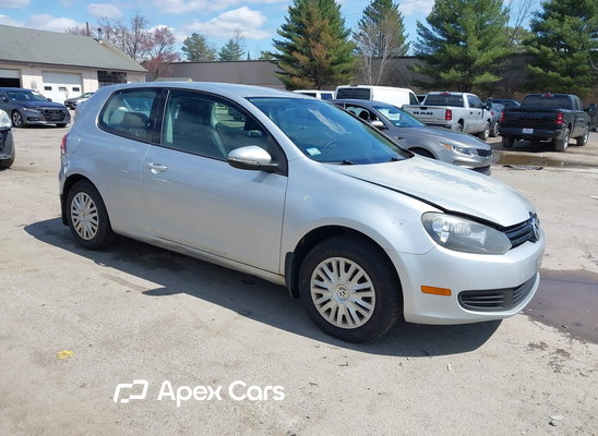 2011 Volkswagen Golf - Image 1 of 5