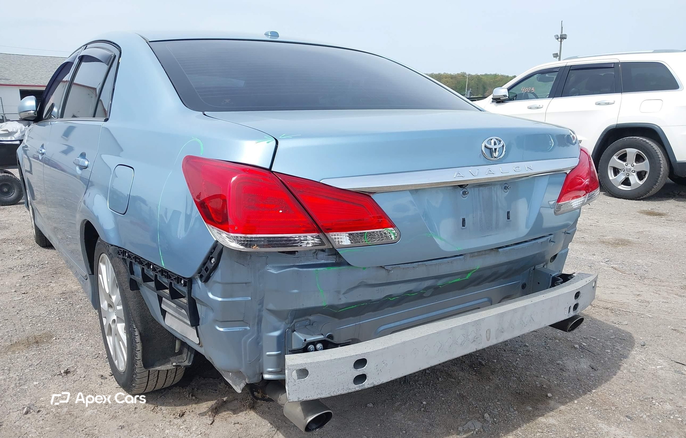 Toyota Avalon 2011
