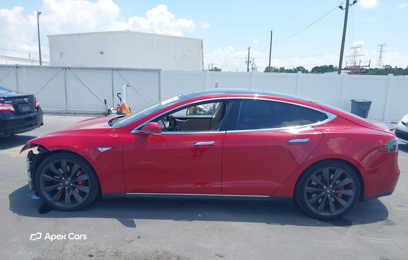 Tesla Model S 2015