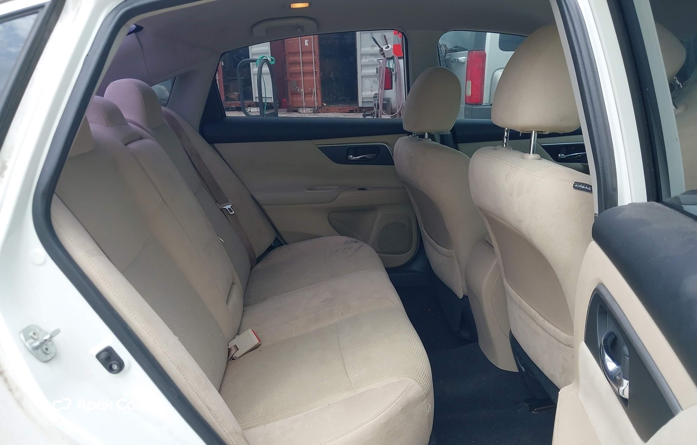 Nissan Altima 2015
