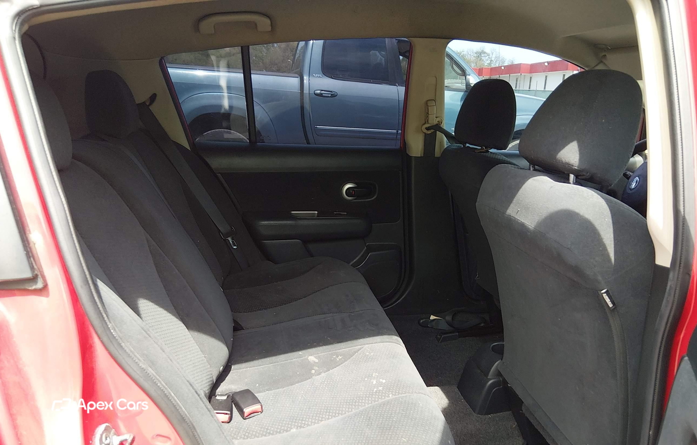 Nissan Versa 2012
