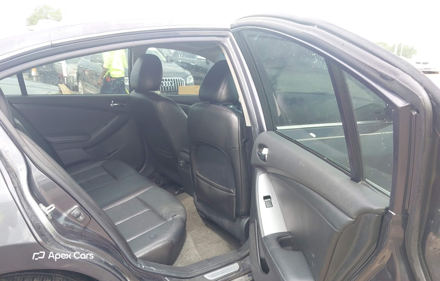 Nissan Altima 2011