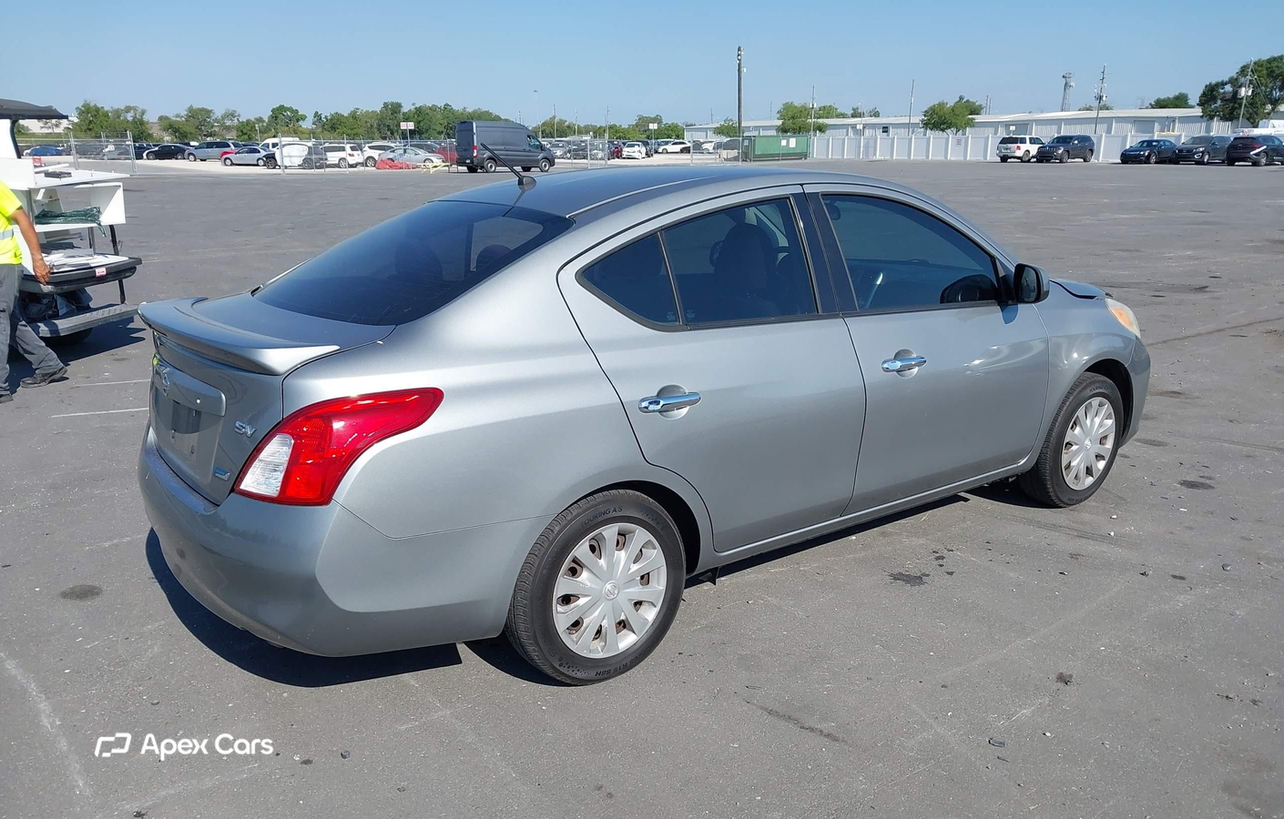 Nissan Versa 2014