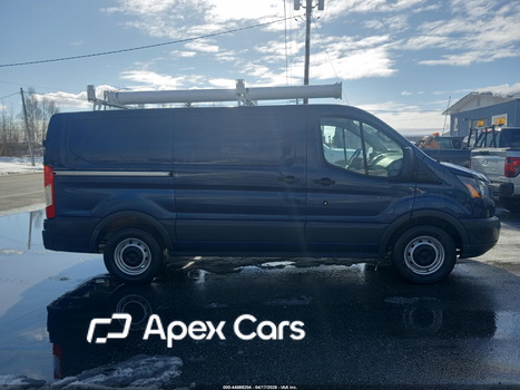 Ford 2015 - Image 1 of 8